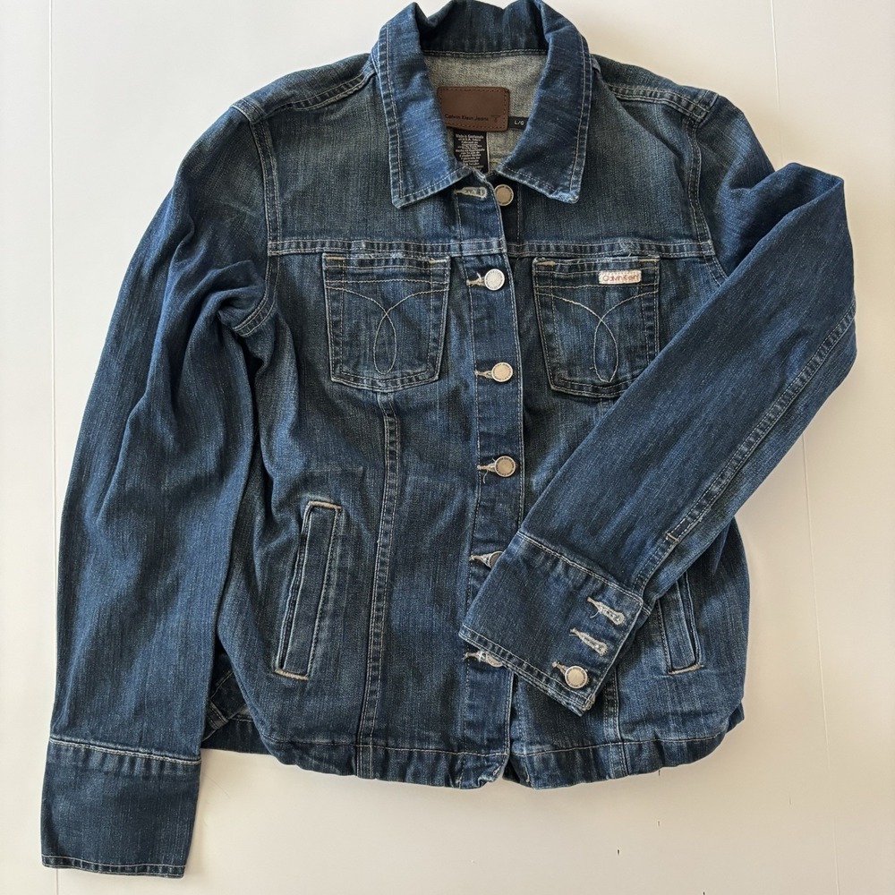 Calvin Klein Jeans Women's Denim Jacket Size Small *see Measurements In Photos